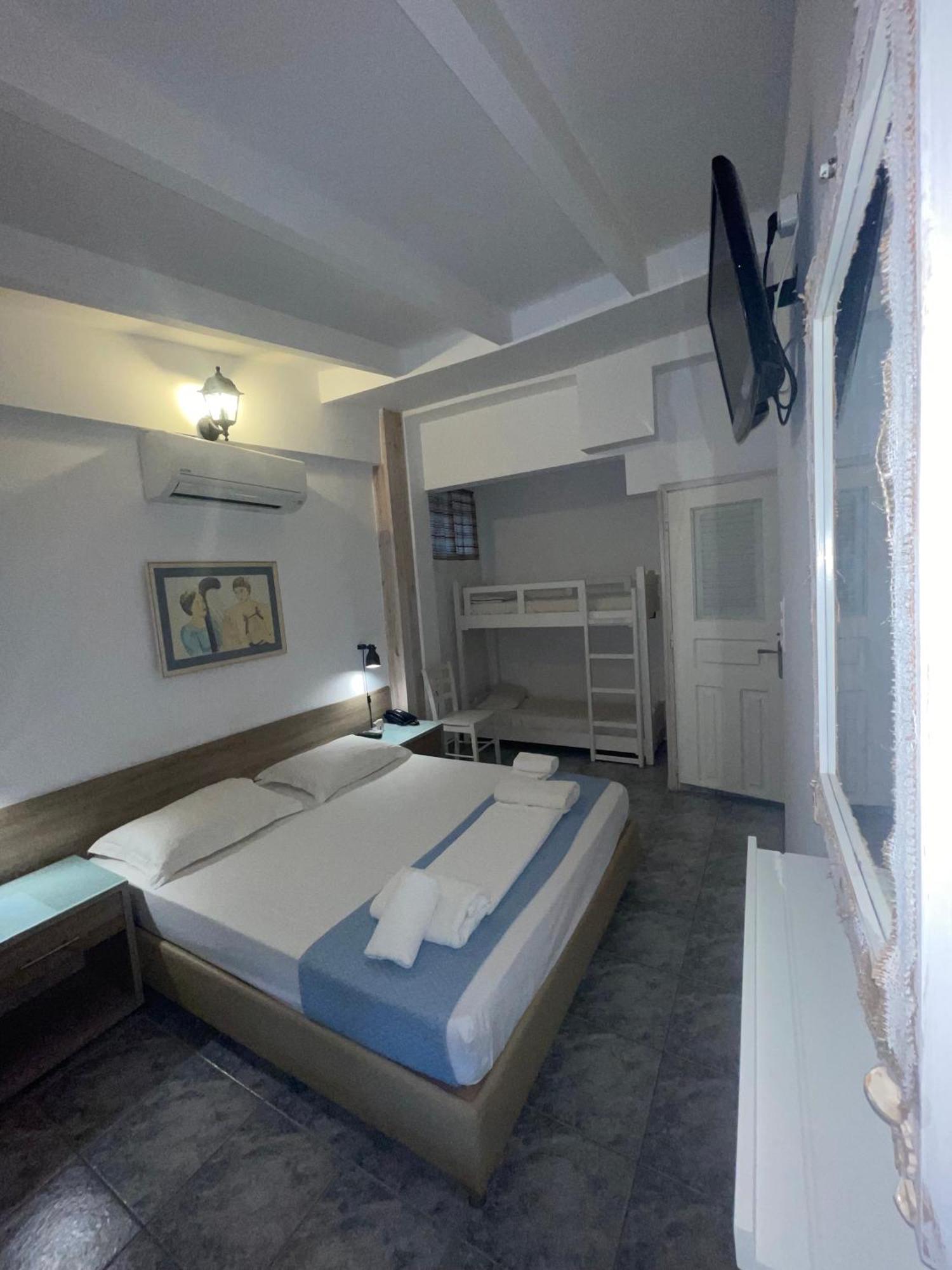 Diaporos Hotel Vourvourou Bagian luar foto
