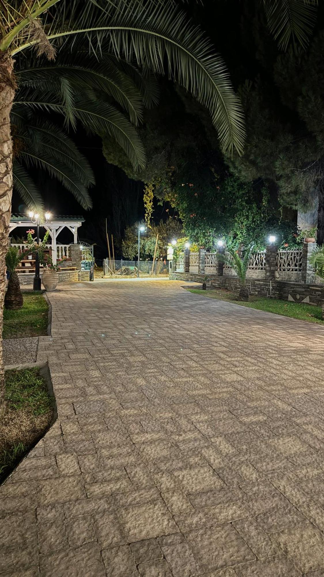 Diaporos Hotel Vourvourou Bagian luar foto